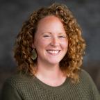 Portrait image of Sara Shearer