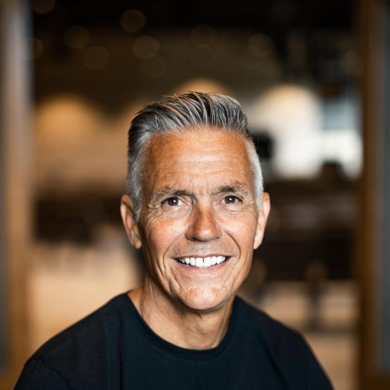Portrait of Rick Anderson